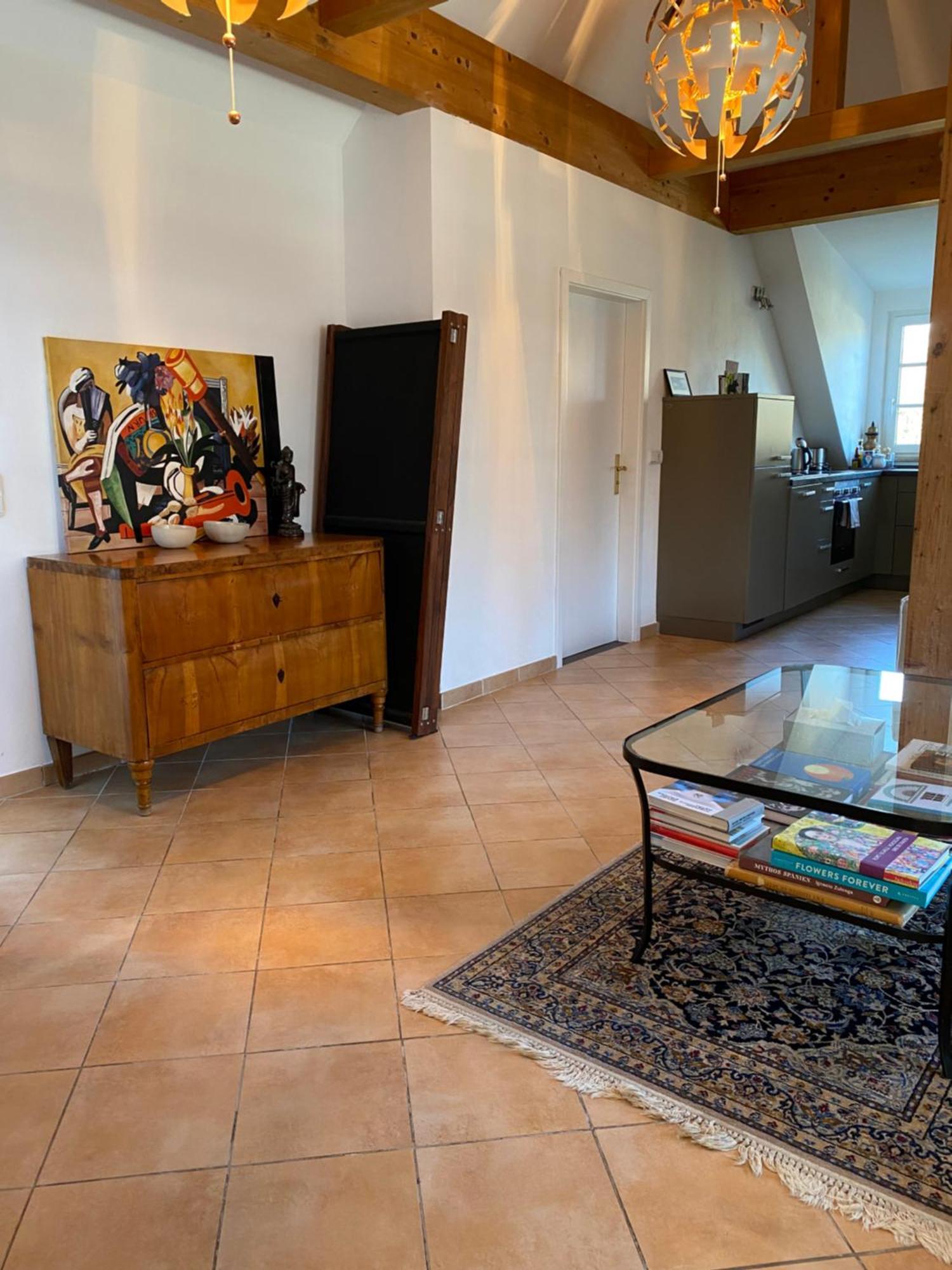 Helle Und Ruhige Dachgeschosswohnung Munich Luaran gambar