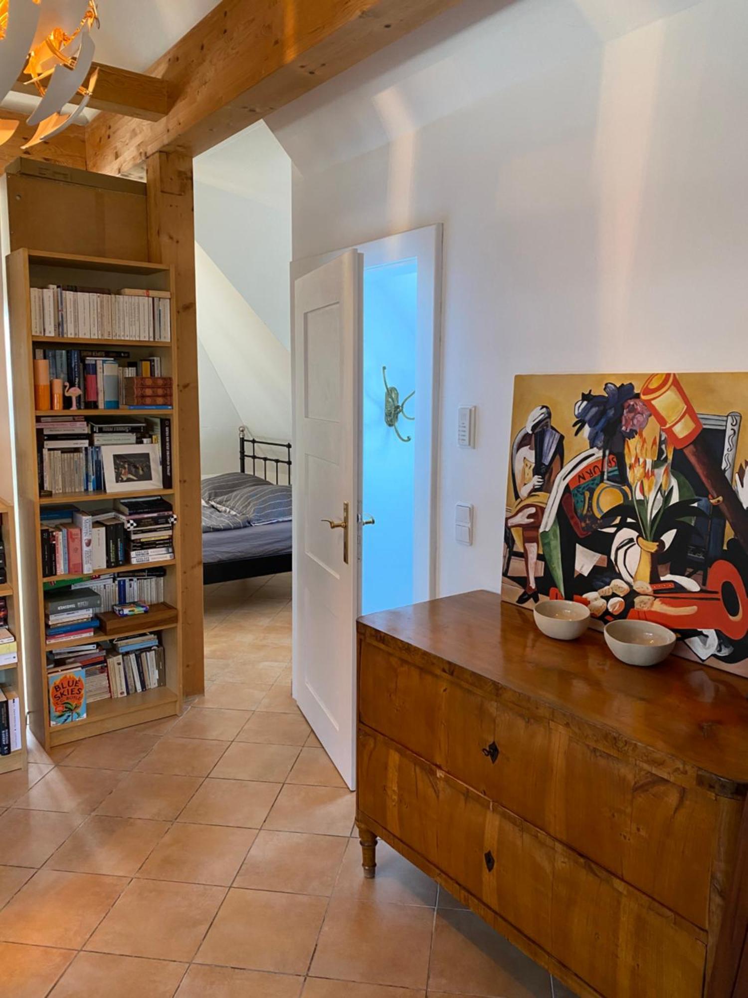Helle Und Ruhige Dachgeschosswohnung Munich Luaran gambar